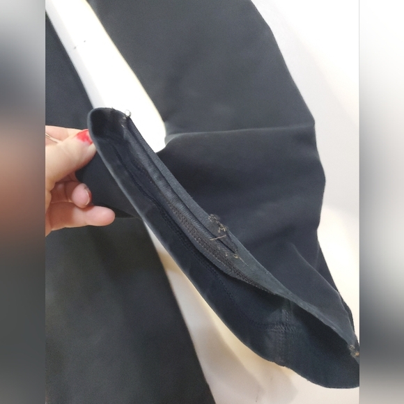 Lululemon Flareleg Pants Drawstring Waist Side Panel Long Legs Big Hip Logo - Picture 14 of 16